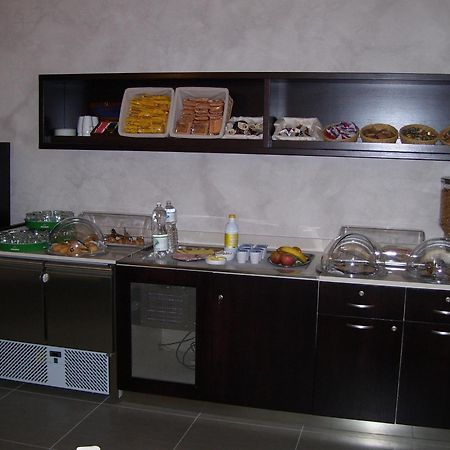 Hotel Motel Galaxy Reggio Emilia Ngoại thất bức ảnh