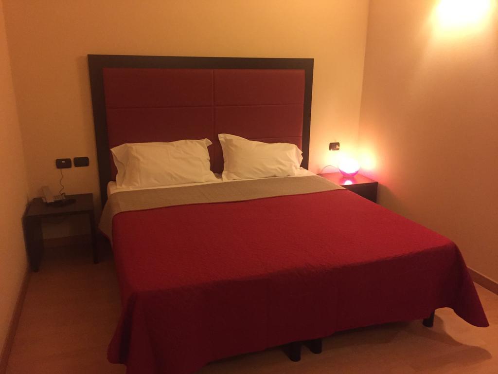 Hotel Motel Galaxy Reggio Emilia Ngoại thất bức ảnh